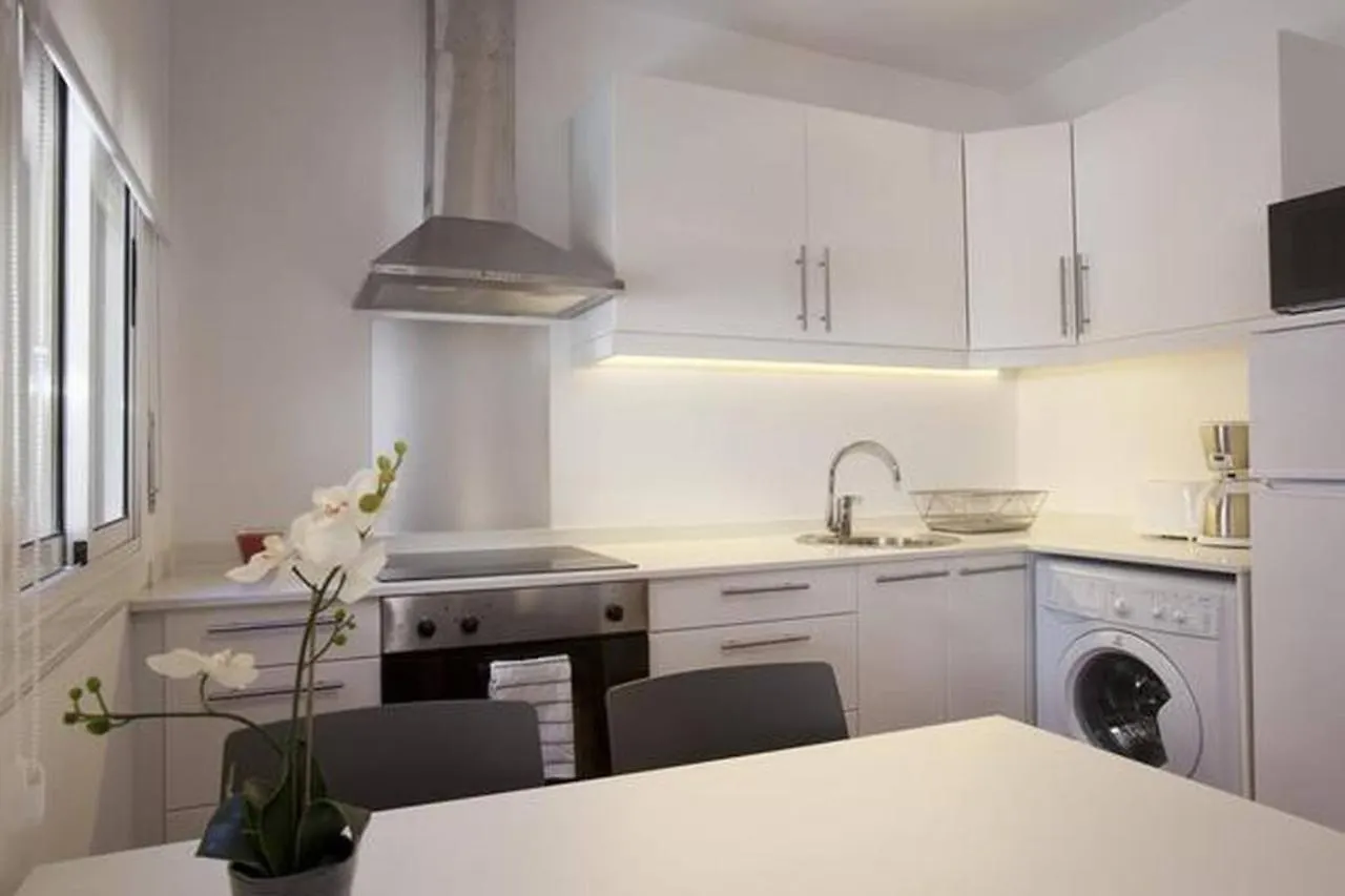 Perfect Place For Couples In Barceloneta Apartment